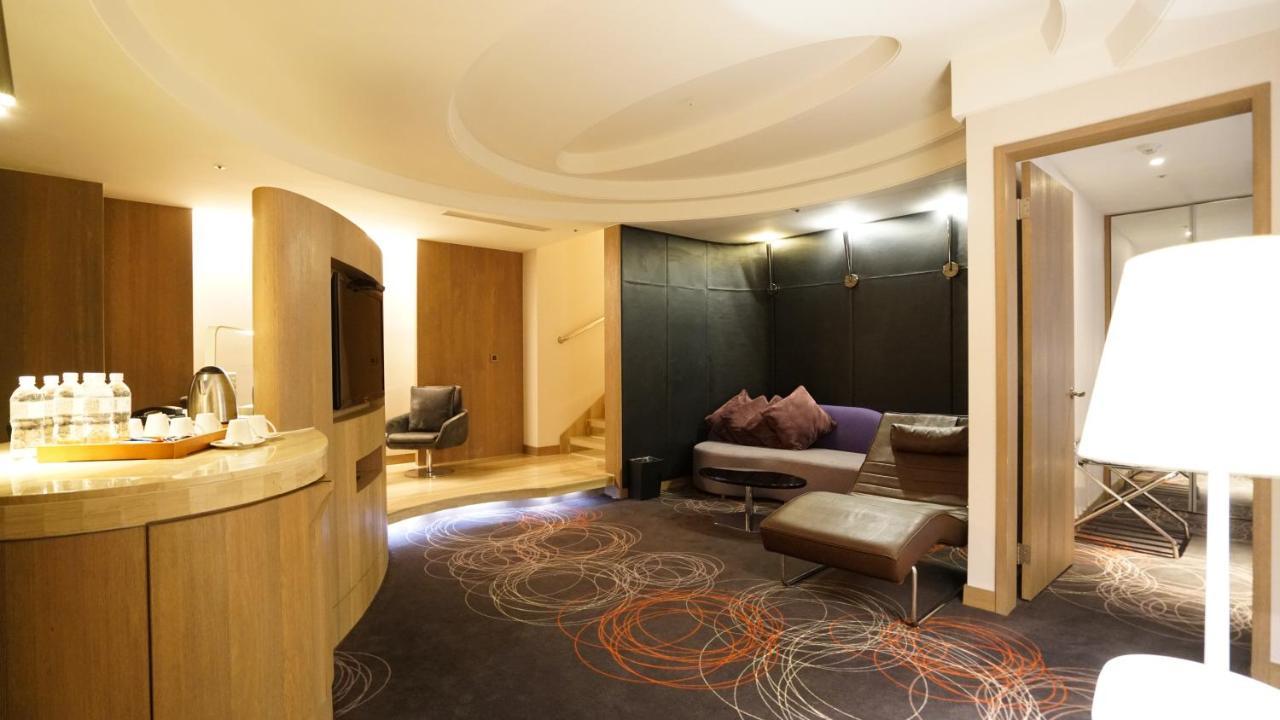 City Suites - Kaohsiung Chenai Extérieur photo
